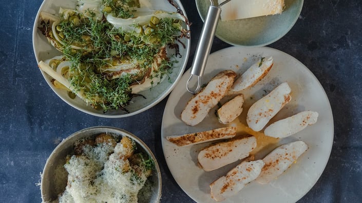 Stegt kyllingebryst med kornfond, timian og citron