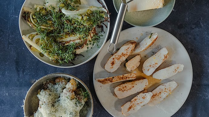 Stegt kyllingebryst med kornfond, timian og citron