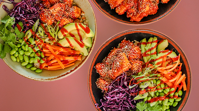 Koreansk salad bowl med kimchikylling